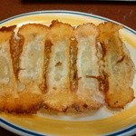 貘貘 - チーズ餃子
