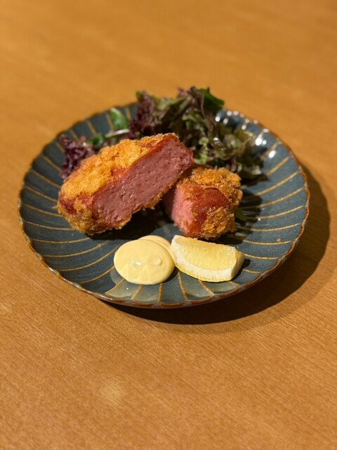 厚切りスパムハムカツ