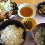 Michinoekia Runi Kyu Zero Tochio - あぶらげ（焼き）定食