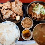 もももの煮太郎 - 料理写真:もつカラ定食大盛り