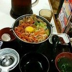 すき家 - 비빔밥...