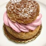 ゴントラン シェリエ - イチゴのシュークリーム（350円）