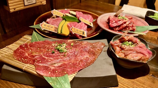 銀しゃり焼肉 直球ホルモン 博多駅前店