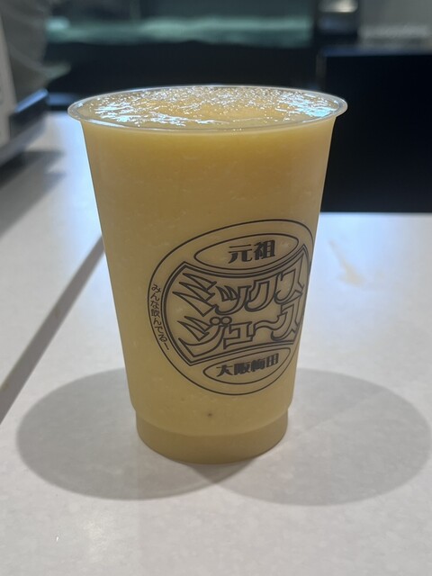 元祖大阪梅田ミックスジュース エキマルシェ新大阪ソトエ店 - 新大阪