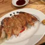 餃子 おそ松 - 