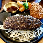炭火ハンバーグ 肉焼き亭 - 