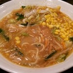 Ramen Shokudou Hitotsuki - 味噌ラーメン（１口食べた 笑）