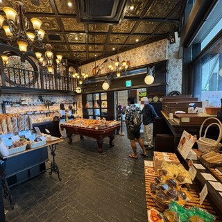 BAKERY&PUBLIC PENNY LANE_2