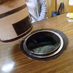 春香園 - このテーブルの穴に