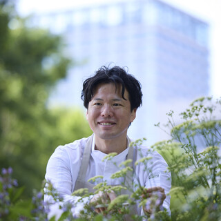 宮本悠平が紡ぐ自然と調和する料理哲学