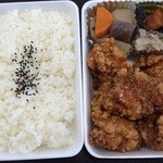 ひかり - にんにく香味揚げ弁当（750円）