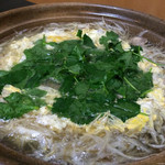 ふじ木 - 地鶏とごぼうの鍋  山椒効いてるけど、優しい味わい