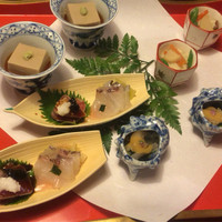 とうふ屋うかい 鷺沼店 - 春の彩り小鉢盛り合わせ