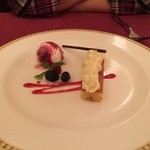 マゼランズ - 2015/04  ＜デザート＞ 本日のデザート