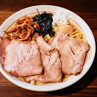背脂煮干中華そば 和市_0