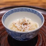 温石 - 2026.8 ドウマンガニ（♂）にゅうめん 刻んだ生胡椒 山椒油