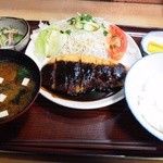 Hisa - みそかつ定食