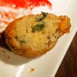 カレー週イチ - スリランカプレート（スリランカ風コロッケ）