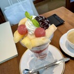 資生堂パーラー - 料理写真:桃がたっぷり