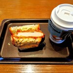 スターバックス コーヒー - 料理写真:カフェミスト(Tall)、ポークカツ石窯カンパーニュサンド