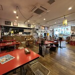 廣島つけ麺本舗 ばくだん屋 - 店内