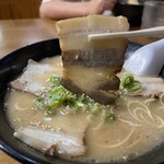みっちゃんラーメン - チャーシューリフト