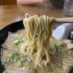みっちゃんラーメン - 麺リフト