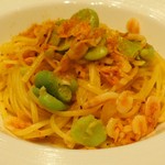 アズーリ クラシコ - そら豆と桜海老のパスタ唐墨風味