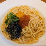 オリーブの丘 - 料理写真:ウニとイクラの和風クリームソース