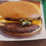 マクドナルド - 料理写真:タルタルデミ肉厚ビーフ

