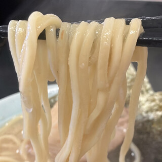横浜家系ラーメン すずき家_1
