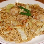 Yakisoba (stir-fried noodles) /sauce