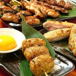 [Bincho charcoal-grilled] Yakitori/chicken with bone/chicken wings/morning sashimi