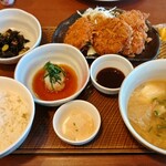 ガスト - ひれかつ膳999円&豚汁150円