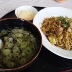 ドライブイン西十和田 - つけ焼きそば　650円