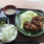 Amatō - 鶏の唐揚げ定食