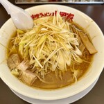 味噌ラーメン 山岡家 - 料理写真: