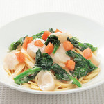 ピッツェリア - 大粒ホタテと菜の花のクリームパスタ