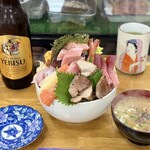 寿司勝 - 料理写真:海鮮丼¥3000、大盛り¥100、エビス（大）¥880