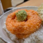 海鮮丼 とと丸 - 料理写真:
