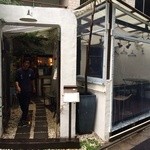 海南鶏飯食堂 - 外観