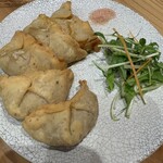 楊々餃子 - 