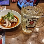 旨唐揚げと居酒メシ ミライザカ - やみつき清流よだれ鶏　548円＋ジムハイ　218円