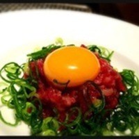天空焼肉 星遊山 - ざぶとんユッケ2,280円