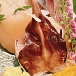割烹 白鷹 - これは地物ではなく知多半島からの鳥貝です。今年は豊漁のようですね