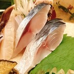 割烹 白鷹 - これも瀬戸内の鯖。ちょいと甘めの酢で〆ました
