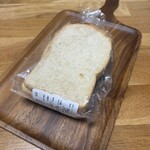 クーネルベーカリー - グラハムブレッド