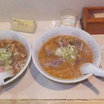 北乃ラーメン - 北乃特製セット　９００円　と　味噌ラーメン　７００円　【　２０１５年５月　】