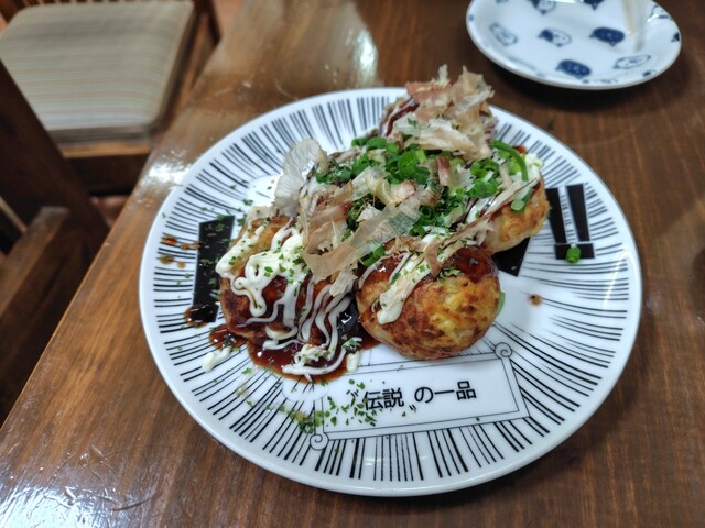 Takoyaki Izakaya taco.44 - Asakusa/Takoyaki (Octopus balls) | Tabelog