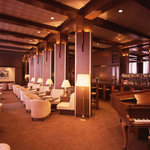 メインバー ザ・バー - 落ち着いた大人の雰囲気のメインフロアー